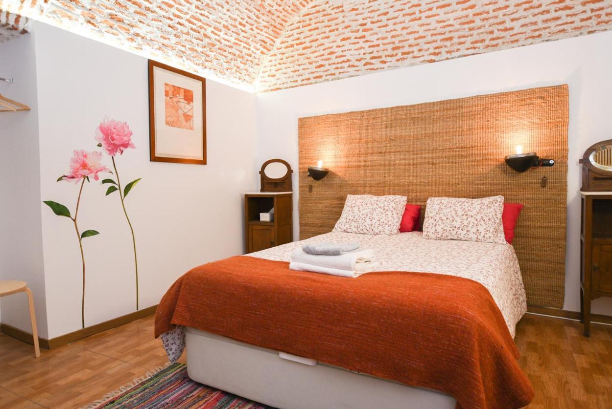 Encomienda Guest House Мадрид Экстерьер фото