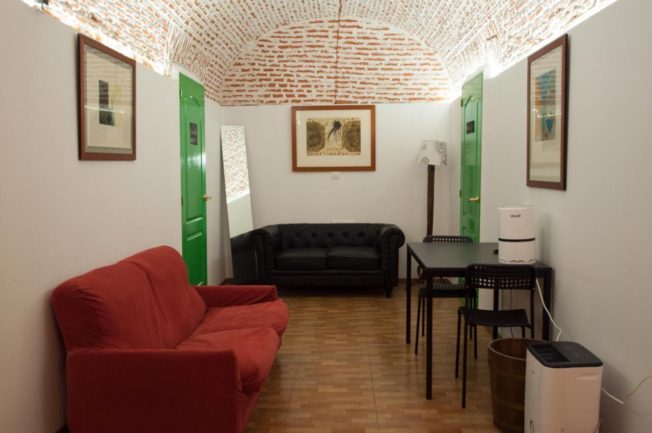 Encomienda Guest House Мадрид Экстерьер фото